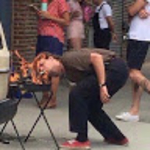 Meet your Posher, Ava - Picture 1 of 1